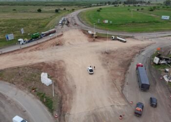 Arrufó: el gobierno provincial ejecuta una rotonda que salvará vidas
