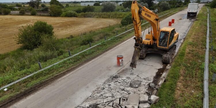 La Provincia reconstruye el Camino de la Cremería, un eje clave para el tráfico portuario en San Lorenzo