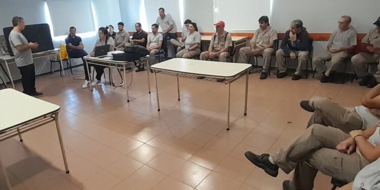 Trabajo sostenido para generar conciencia: el Gobierno municipal capacita sobre conducción responsable en empresas de la ciudad