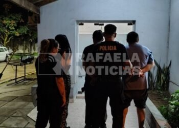 La «merca» salía como pan caliente: tres detenidos y secuestro de cocaína tras un operativo en barrio Italia