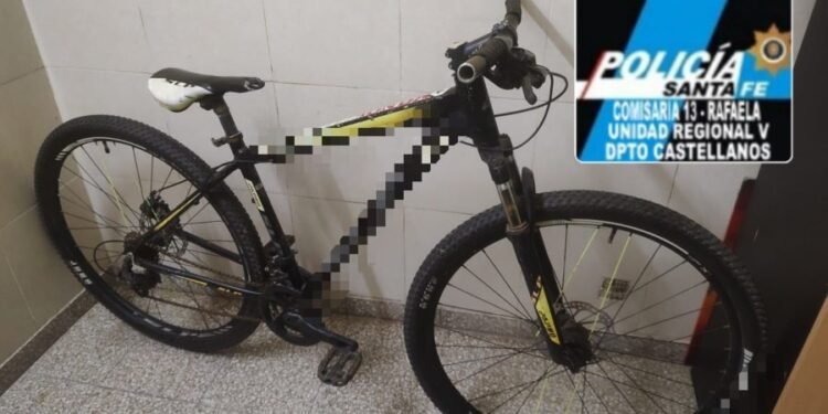 Persecución en barrio Italia terminó con un detenido y secuestro de elementos