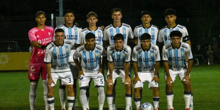 Liga Rafaelina de Fútbol: victorias locales en el inicio del Apertura