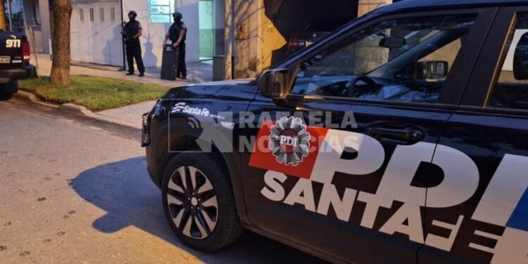 Así operaba en Sunchales: abría autos, robaba en casas y después extorsionaba