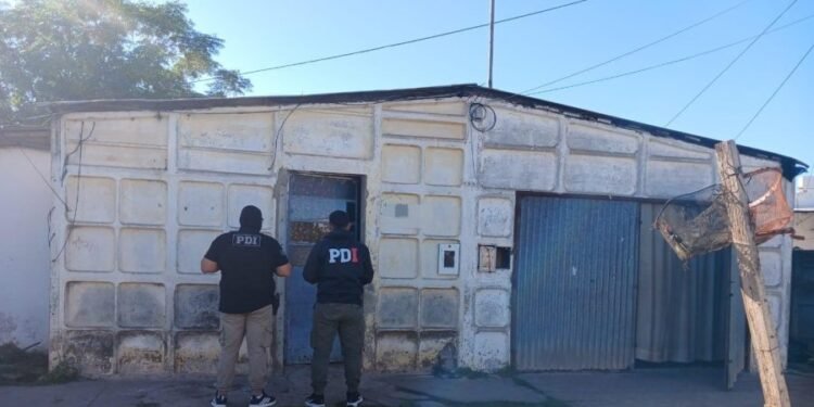 Un botín de 8 millones de pesos y una huella que lo delató: cayó el autor del golpe a una casa de celulares