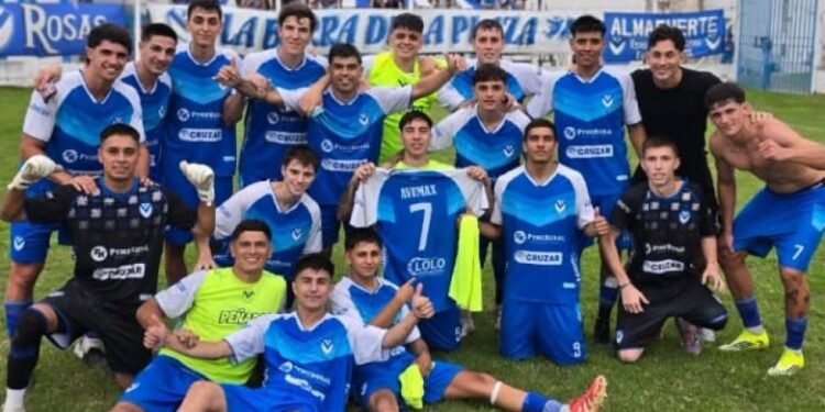 Liga Rafaelina de Fútbol: lluvia de goles en Villa Rosas entre Peñarol y Sportivo