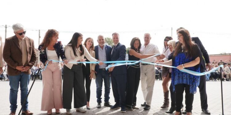 De obra paralizada a nuevo polo educativo: la Provincia terminó el Profesorado Nº 3 de Villa Constitución tras años de espera