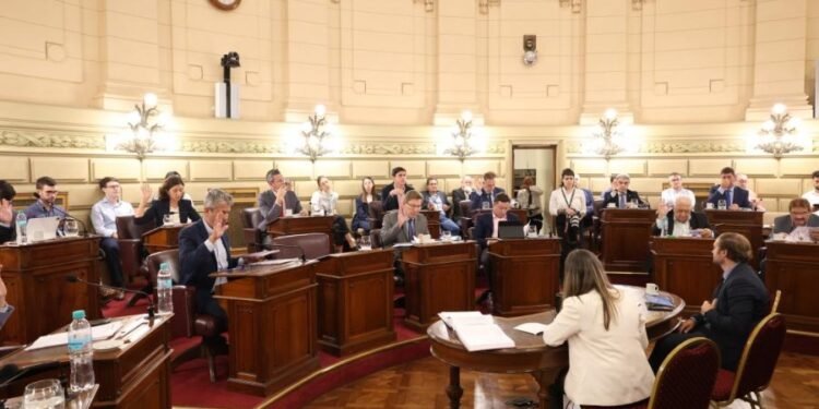 Santa Fe convirtió en ley la reforma del Código Procesal Laboral