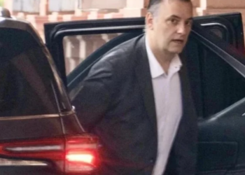 Adorni encabeza la mesa política en Casa Rosada para reordenar la agenda legislativa