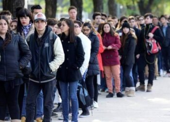 Situación laboral: el 43% de los argentinos busca un segundo trabajo