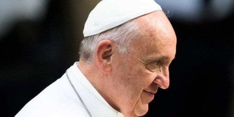 “Todos, todos, todos”: el Vaticano lanza un documental que revive el legado de Francisco a un año de su muerte