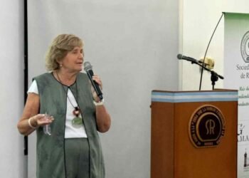 Entre vínculos y más palabras, Marítchu Seitún recomendó “volver a ocupar un rol activo en la transmisión de cultura y valores”