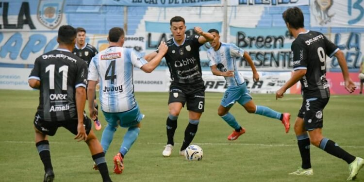 Atlético de Rafaela visita a San Martín de Tucumán: horario y árbitros