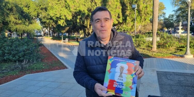 La pasión mundialista se vive en Rafaela: organizan una juntada para intercambiar figuritas del mundial