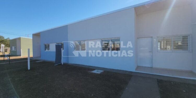 «Es un sueño»: lágrimas y profunda emoción en Ataliva por la entrega de viviendas tras 25 años