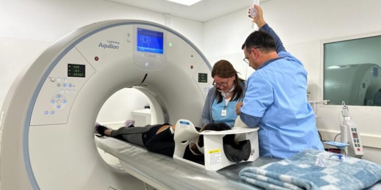 El hospital que inauguró Pullaro en Rafaela aumentó un 65 % la recepción de pacientes de la región