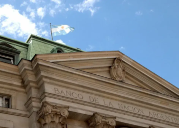 El Banco Nación lanzó un plan para refinanciar deudas familiares