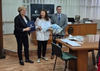 Concejo Municipal reconoció la trayectoria de la escritora Susana Merke