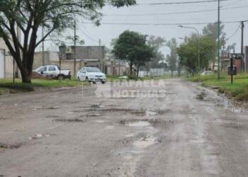 Fuerte reclamo en la zona norte: ¿porqué vecinos de barrio Mora hablan de una “preocupante acumulación de problemáticas”?