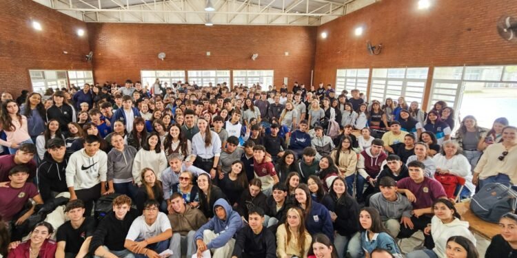 Provincia desarrolla los encuentros “Redes que Participan: Ciudadanía, Salud y Cuidado”