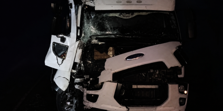 Dos camiones chocaron en la Ruta 34 y un detalle clave en el lugar evitó una tragedia mayor