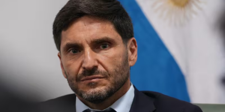 Pullaro cargó contra Adorni: “Si fuera funcionario de Santa Fe, ya no estaría en su cargo”