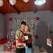 Un joven sorprendió a su pareja con una inesperada decoración y su reacción conmovió a todos