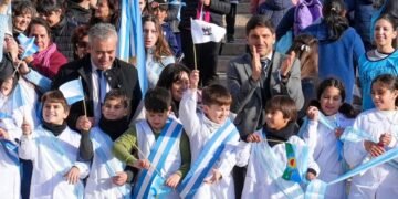 Día histórico: quedó inaugurada la restauración del Monumento a la Bandera