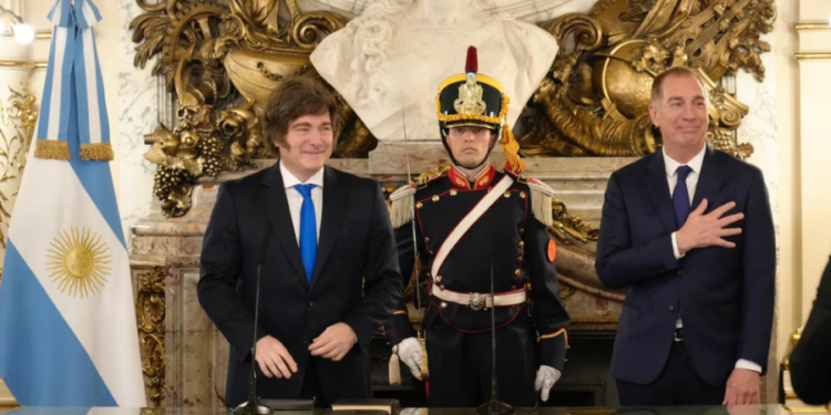 Diego Santilli asume como nuevo jefe de Gabinete