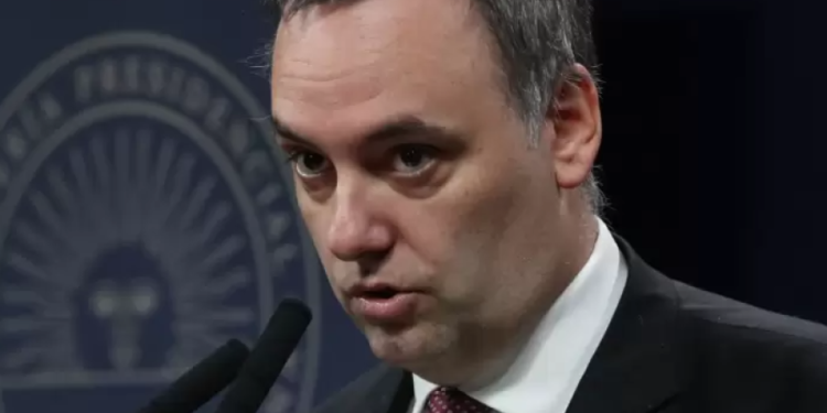 Adorni irá al Senado el 2 de julio para presentar su informe de gestión