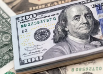 El dólar sube y alcanza su valor más alto desde enero