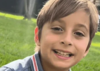Despúes de los terremotos Buscan a un nene argentino de 8 años tras el derrumbe de un edificio en Venezuela