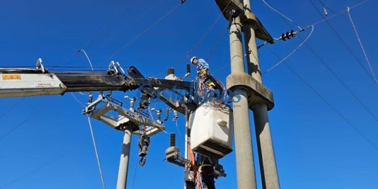 Cortes programados: la EPE interrumpirá el servicio eléctrico en tres barrios este domingo