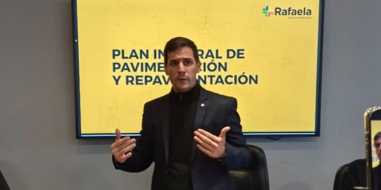 Viotti le puso fecha al inicio de la obra del Plan de Pavimentación