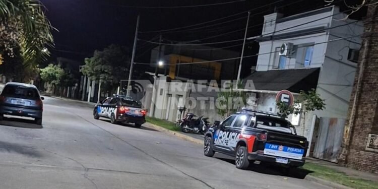 La Policía dispersó a unos 50 alumnos con un disparo de escopeta en barrio Sarmiento