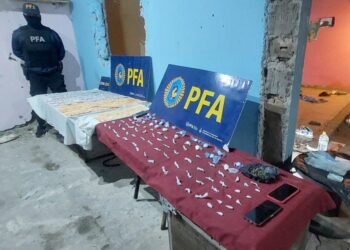 Desbaratan un búnker de drogas en Frontera: tres detenidos y secuestro de cocaína