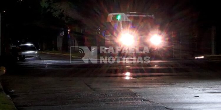 Le robaron y la reacción de un grupo de vecinos terminó con un detenido herido