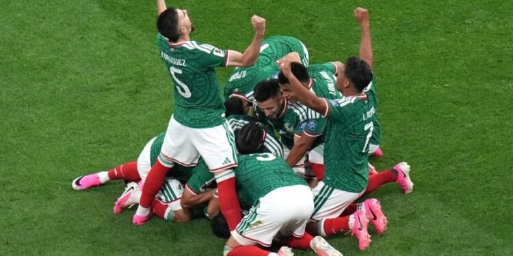 Mundial 2026: México venció 2-0 a Ecuador y clasificó a octavos de final
