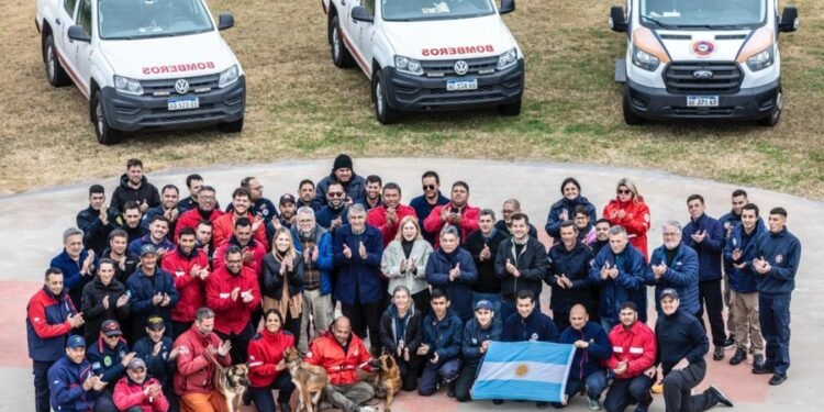 Regresó la brigada USAR a Santa Fe tras su misión humanitaria por los terremotos en Venezuela