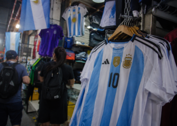 Efecto aguinaldo y mundial: Las ventas minoristas pyme crecieron 0,9% en junio