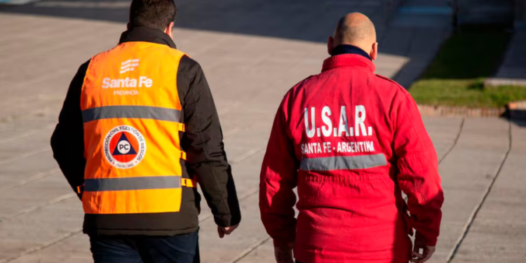 Brigadistas santafesinos comenzaron las tareas de rescate en la zona del terremoto en Venezuela