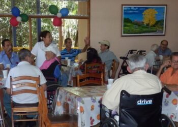 En Rafaela hay solo 21 hogares de ancianos habilitados y más de 80 sin regularizar: ¿cómo se buscará incorporarlos al sistema formal?