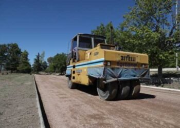 Murió un hombre de 89 años tras ser atropellado por una máquina municipal durante una obra vial