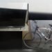 Escapaba en bicicleta con un televisor robado y fue detenido