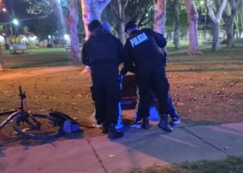 Operativo de saturación en tres barrios de Rafaela: identificaron a 17 personas y controlaron 16 vehículos