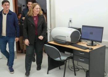 Provincia inauguró la primera sala de Rayos X digitalizada del Hospital de Rehabilitación Vera Candioti