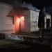 Se desató un incendio esta madrugada en Estación Clucellas y los bomberos debieron derribar la puerta para entrar