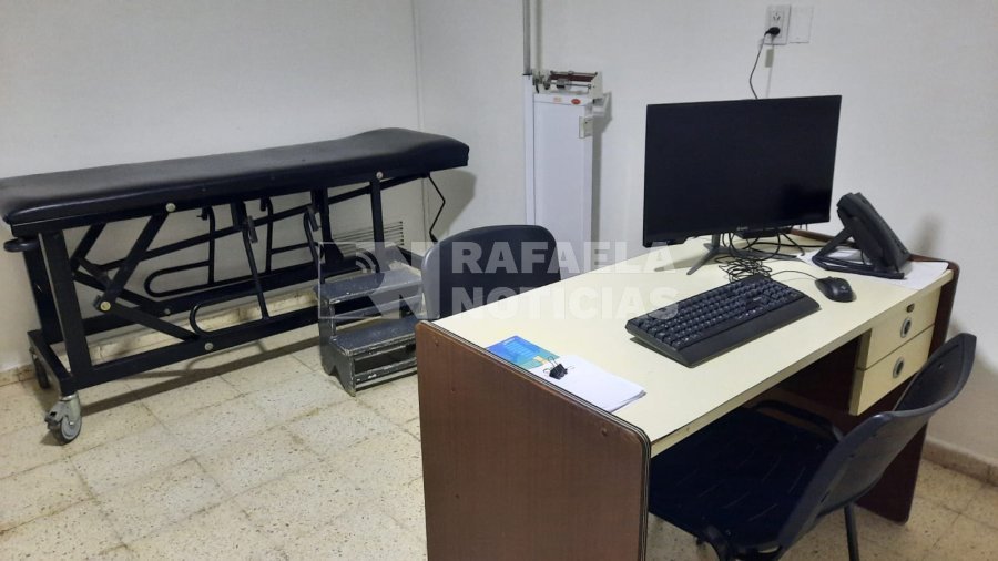 Uno de las habitaciones transformada en consultorio.