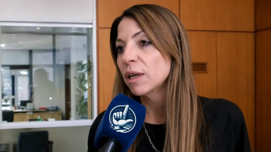 Anahí Rodríguez es la actual directora de la EPE (ex directora de Aguas Santafesinas) y proviene del socialismo santafesino