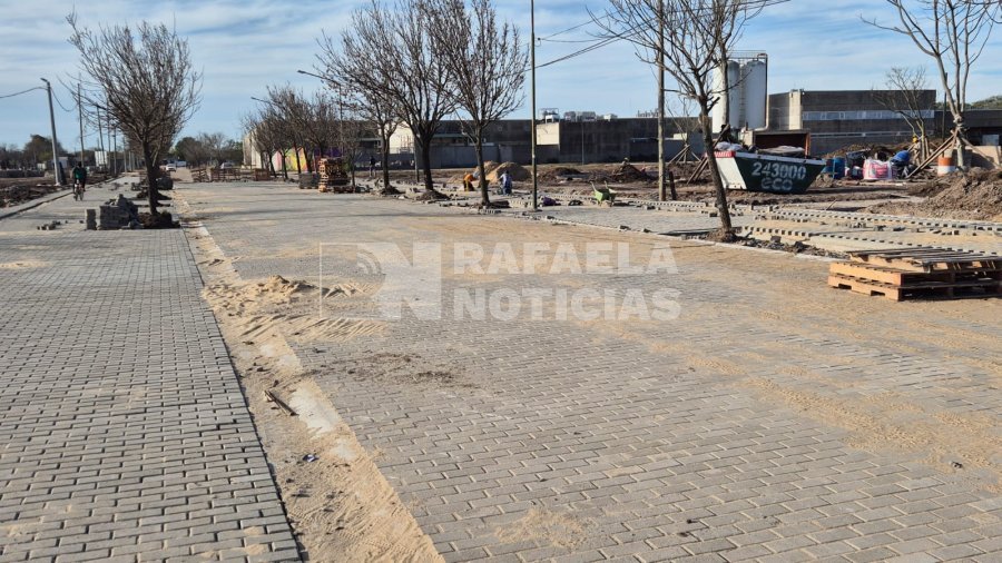 Losetas para facilitar el tránsito peatonal en calle Iturraspe.