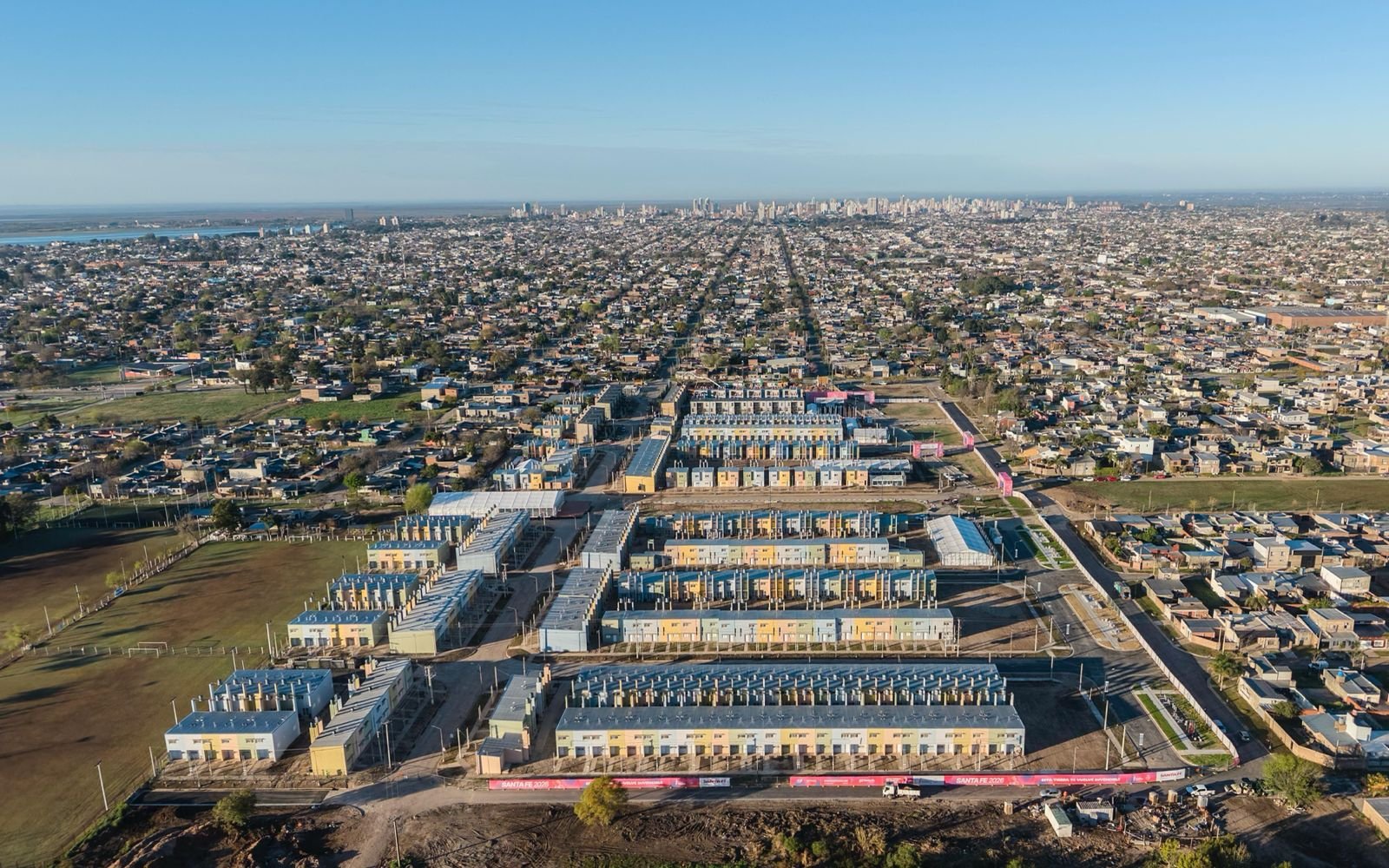 Pullaro inauguró la Villa Suramericana de la ciudad de Santa Fe: 346 viviendas que, tras los Juegos, serán para familias santafesinas
